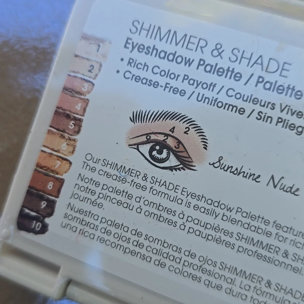Flower Gimme Gold Eyeshadow Pallette Shimmer + Shade